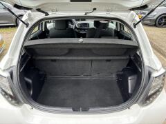 Toyota-Yaris-7