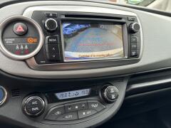 Toyota-Yaris-15
